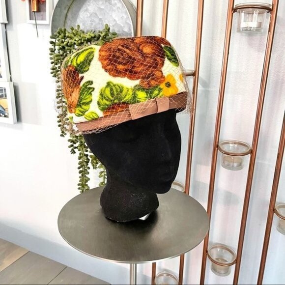 Vintage Union Made Toque Netted Hat Velvet Floral - Picture 1 of 10